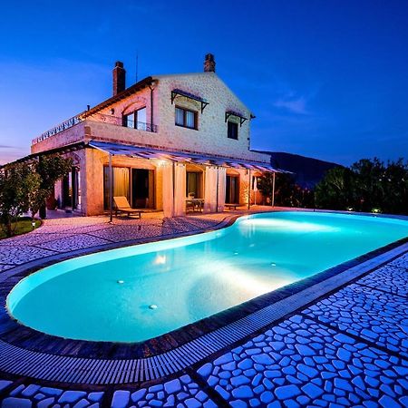 Villa Petrino Halikounas Extérieur photo