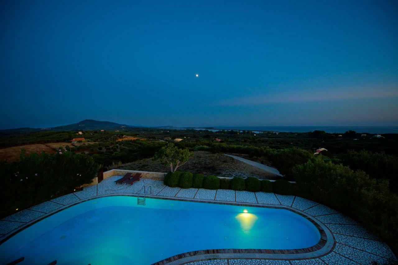 Villa Petrino Halikounas Extérieur photo