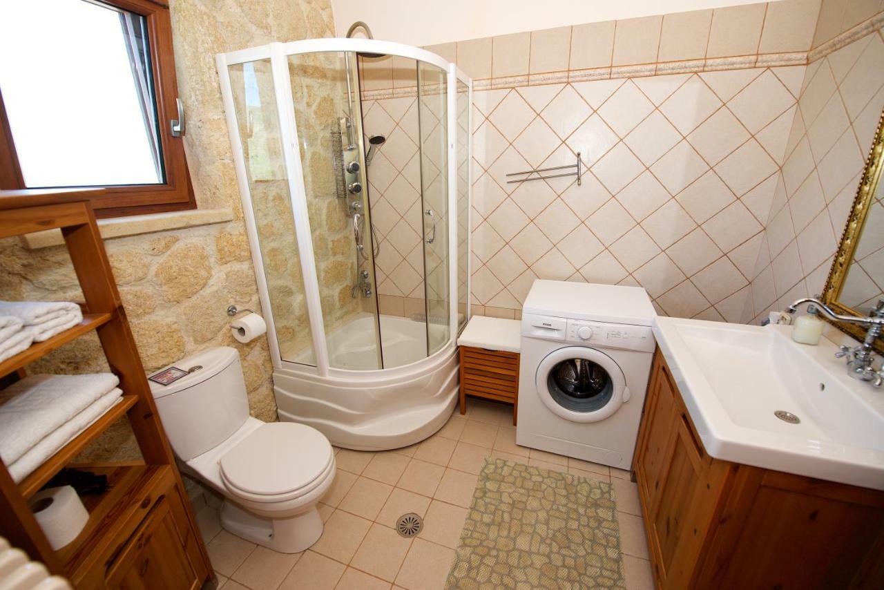 Villa Petrino Halikounas Extérieur photo